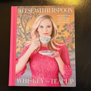 Reese Witherspoon Whiskey in a Teacup book